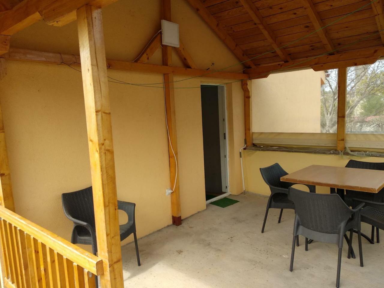 Family House Near Motorway 6 Guests 3 Bedrooms Veles Eksteriør billede